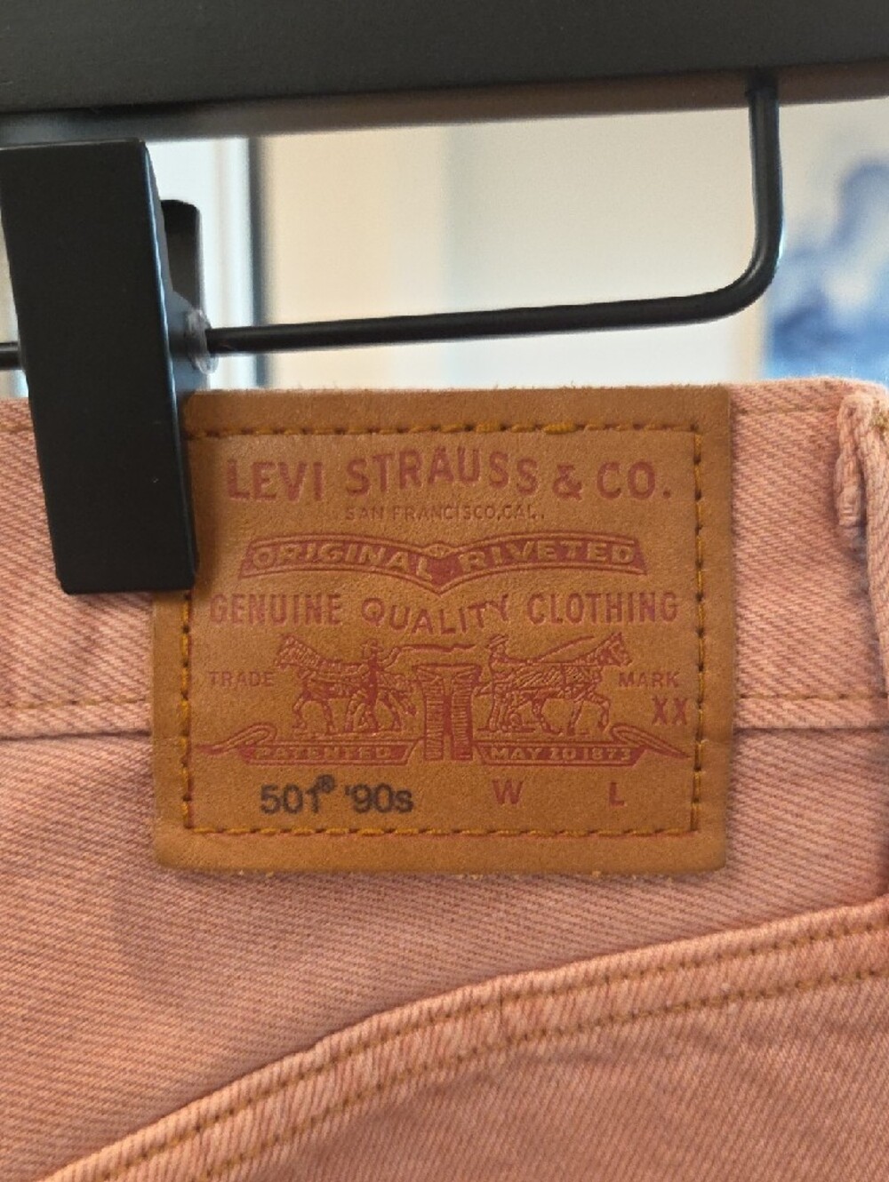 Levi's Women's 501 90s Straight-Leg Denim Jeans in Dusty Rose Pink Color 24x32